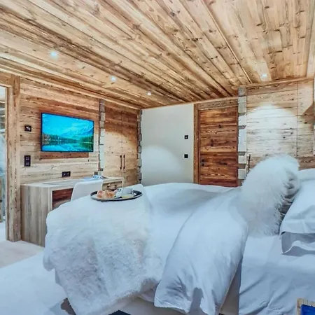 This Cabana Offers Free Private Parking * Verbier