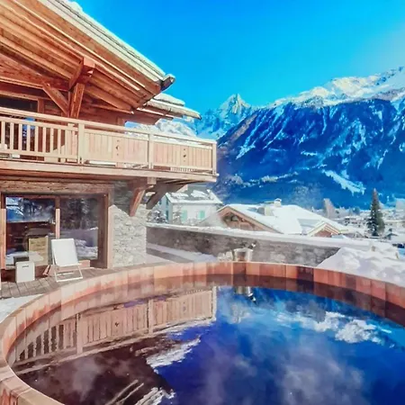 This Cabana Offers Free Private Parking Verbier
