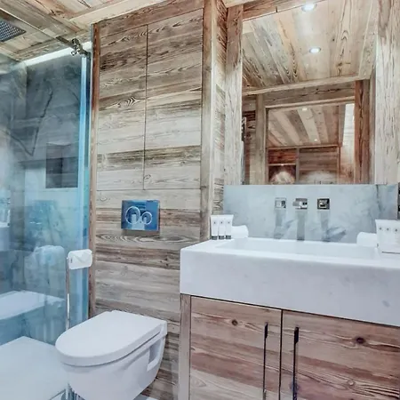 This Cabana Offers Free Private Parking Verbier